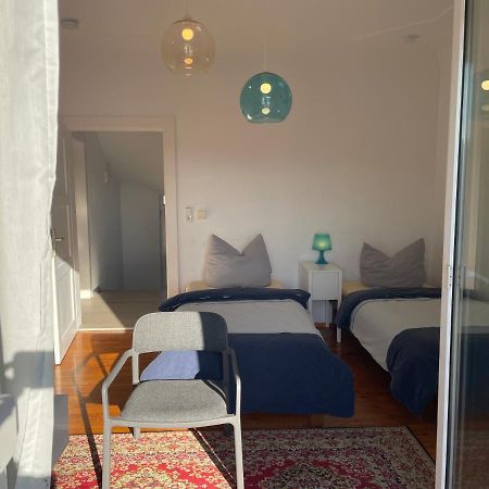 Altstadt Naehe 7 Min Fussweg Ueber Alte Maibruecke Zu Pension Mit Balkon & Garten, Ideal For Long Stay, Relocation Ochsenfurt Esterno foto