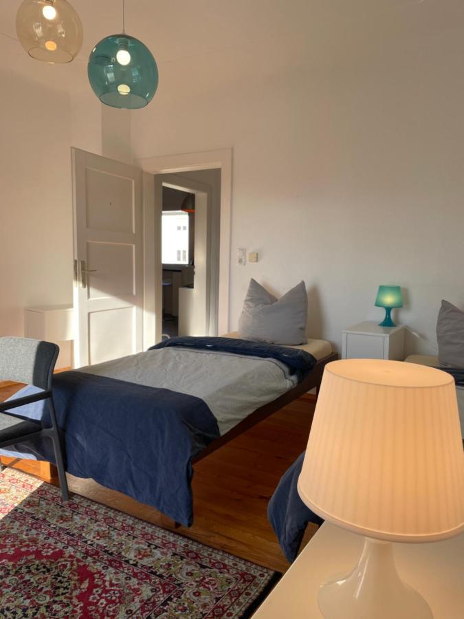 Altstadt Naehe 7 Min Fussweg Ueber Alte Maibruecke Zu Pension Mit Balkon & Garten, Ideal For Long Stay, Relocation Ochsenfurt Esterno foto