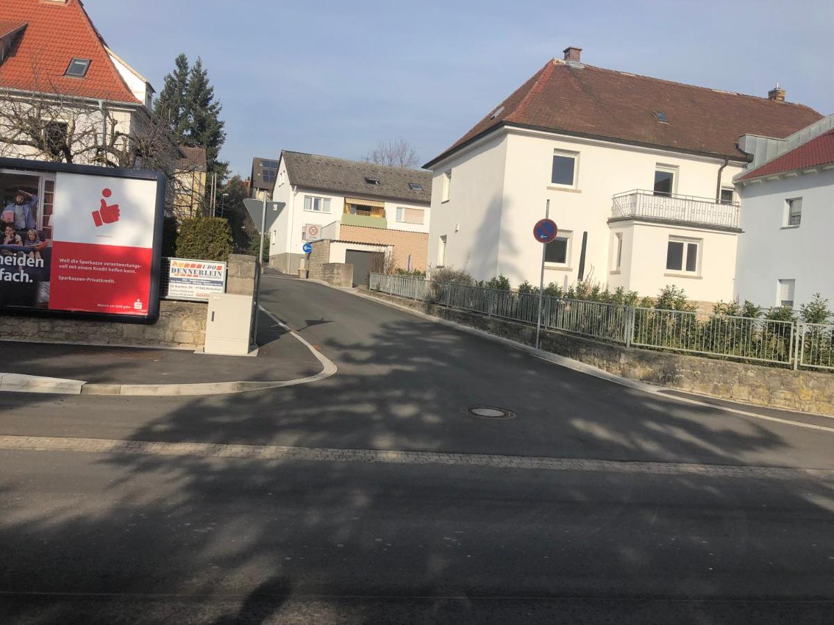 Altstadt Naehe 7 Min Fussweg Ueber Alte Maibruecke Zu Pension Mit Balkon & Garten, Ideal For Long Stay, Relocation Ochsenfurt Esterno foto